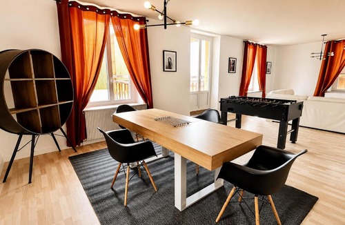 Morteau Apartment | vaste appartement rénové avec terrasse