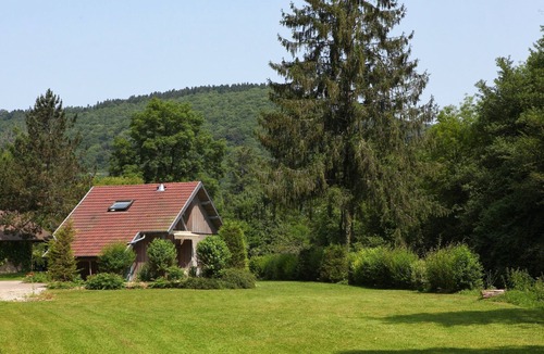 Nans-sous-Sainte-Anne Ski Chalet | Very beautiful 3* Cottage on the riverside, quiet in a green setting