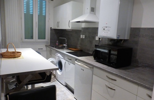 Cœur de Ville Apartment | Very nice modern F1 3 * full center Vichy