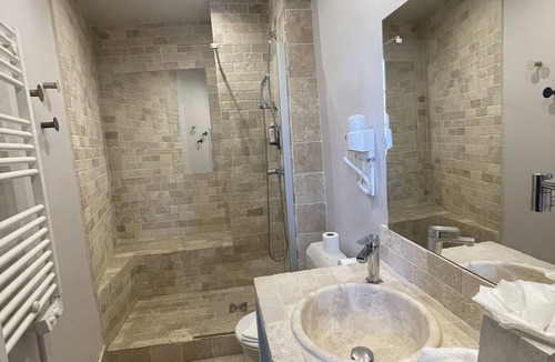 Saint-Paul-Trois-Chateaux Hotel | Victoria Boutique Hôtel
