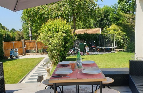 L'Hay-les-Roses Villa | Villa 150sqm modern 10p 4 bedrooms, beautiful terrace spa and garden near Paris
