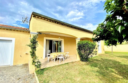 Vogue Villa | Villa 6p, 3ch Avec Grand Jardin Arboré Clos, Clim, Village Classé de Vogue