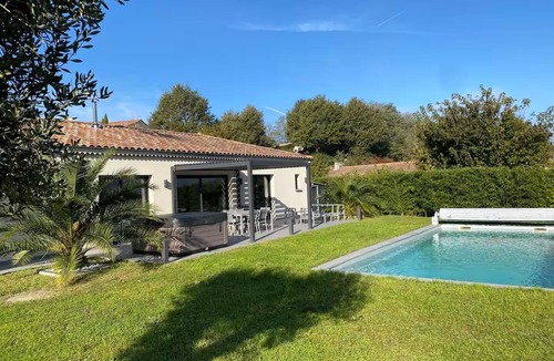 Upie Villa | Villa at the foot of the Vercors, with a private pool and hot tub