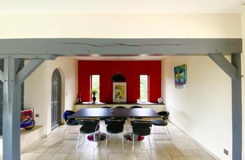 Toulon-sur-Allier House | Villa avec piscine chauffée et jardin près de Moulins - FR-1-489-356