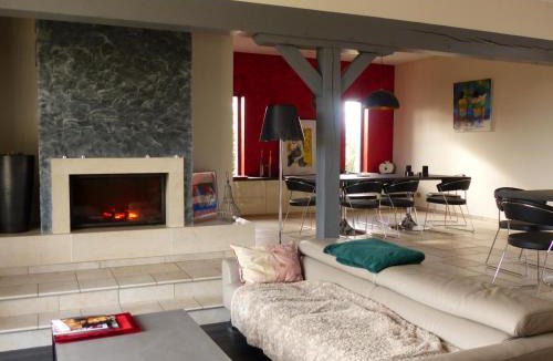 Toulon-sur-Allier House | Villa avec piscine chauffée et jardin près de Moulins - FR-1-489-356