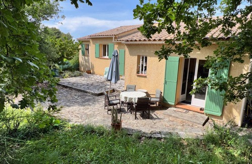 Faucon Villa | Villa Avec Piscine Privée sur les Hauteurs de Faucon, à 15 km du Mont Ventoux