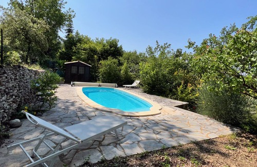 Faucon Villa | Villa Avec Piscine Privée sur les Hauteurs de Faucon, à 15 km du Mont Ventoux