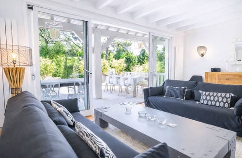 Pyla-sur-Mer Villa | Villa Balaou – A Haven of Peace in Pyla-sur-Mer 300 m from the beach
