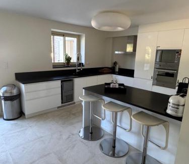 Mornas House | Villa Bon Cavai