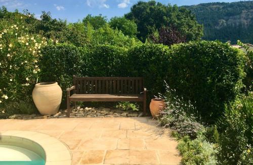 Vesseaux Bed & Breakfast | Villa Câline chambres d'hôtes