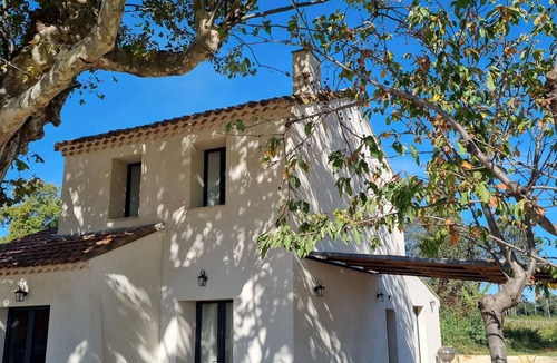 Arles Villa | Villa Cerisier Domaine la Tapie de Bouchet En Camargue