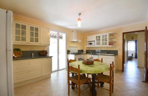 Saint-Didier Villa | Villa charmante à Saint-Didier avec piscine privée