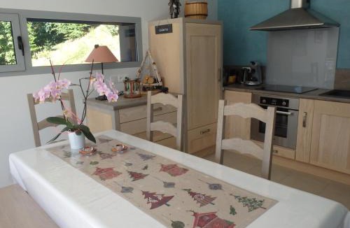 Saint-Bresson Villa | Villa Cora Venez neuve avec SPA