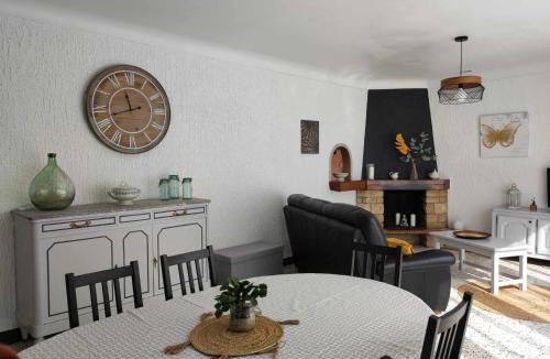 Avallon House | Villa des petites Chaumes