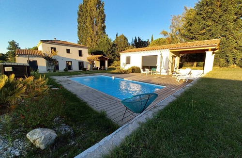 Allan Villa | Villa Drôme Prvençale