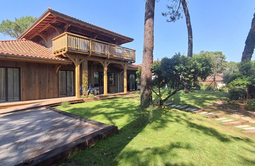 Mimizan-Plage House | VILLA DU COURANT, MIMIZAN PLAGE, beach access. Renovated with wood in 2026. Safe swimming pool