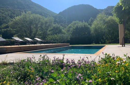 Saint-Ferreol-Trente-Pas Villa | Villa en Provence Estive des Angelettes