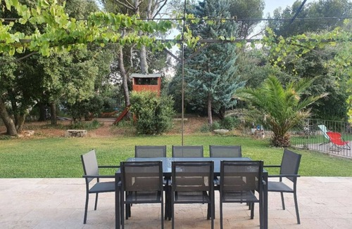 Saint-Didier Villa | Villa Familial Avec Piscine Climatisée