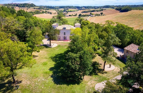 Castelnau-de-Montmiral Villa | Villa Fezembat - Centenary park, natural pool in the heart of the Tarn