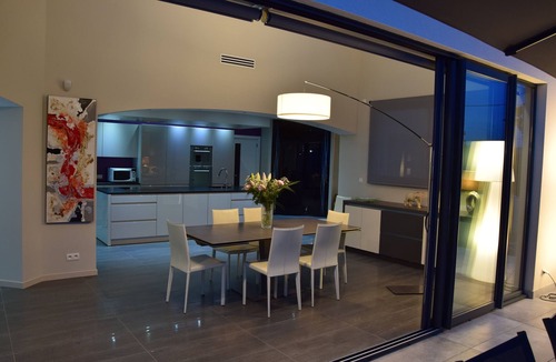 Montsegur-sur-Lauzon Villa | Villa in Drome provençal near Grignan