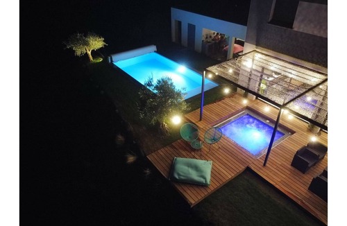Saint-Etienne-de-Serre Villa | Villa in the heart of the mountains