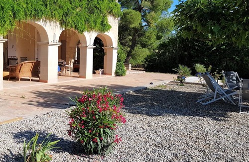 Malemort-du-Comtat House | Villa La Cascavelle