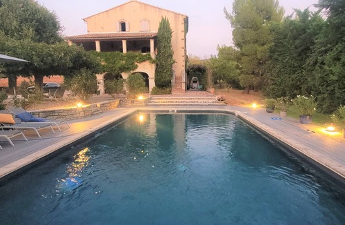 Malemort-du-Comtat House | Villa La Cascavelle
