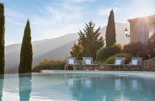 Seillans House | Villa La Genestière - Familienoase und Golfertraum mit Infinity-Pool und 180-Grad-Panoramablick bis zum Meer