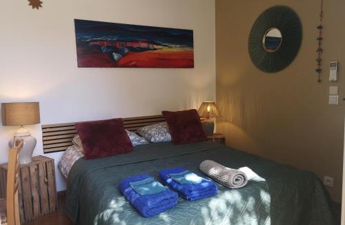 Lemasson Bed & Breakfast | Villa la Roseraie chambre avec sdb privée