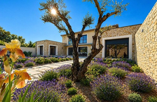 Mollans-sur-Ouveze House | VILLA LAVANDEA – Premium Villa with Exceptional Mont Ventoux Views - PROVENCE