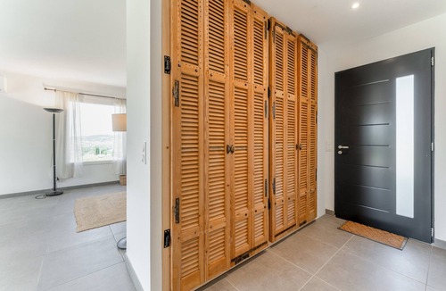 Villedieu Villa | Villa 'Lo Ginest' with Mountain View, Wi-Fi, and Air Conditioning