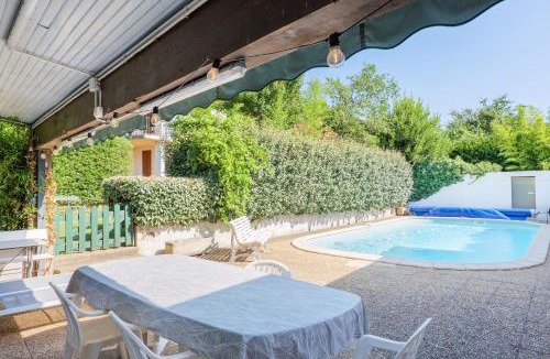 Aubenas House | Villa Manon - Charme et Piscine