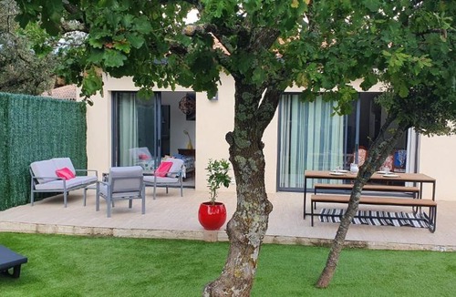 Carpentras House | Villa Npda