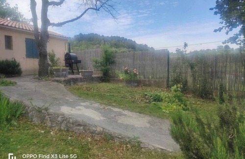 Malemort-du-Comtat House | Villa Provençale Calme et Sereine au Pied du Mont Ventoux