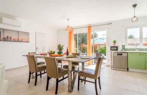 Mormoiron Villa | Villa Santa - Piscine - Wifi - Proche Ventoux - idéal Cyclistes