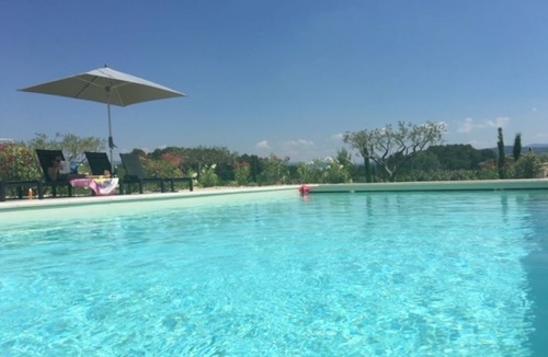 Vaison-la-Romaine Villa | Villa Soleil Azur: Un Chef-d'œuvre de Luxe Provençal Contemporain