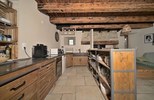 Saint-Lary-Soulan House | Villa 'Toulal'ô' with Mountain View, Private Garden and Wi-Fi