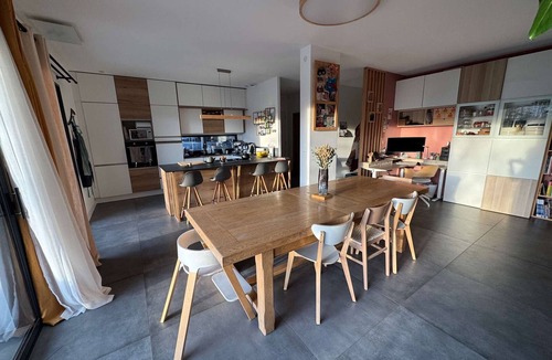 Vallon-Pont-d'Arc House | Villa with air conditioning - 8 guests near river
