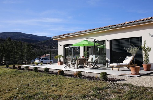 Saint-Auban-sur-L'Ouveze House | Villa Zen au Pays de la Lavande