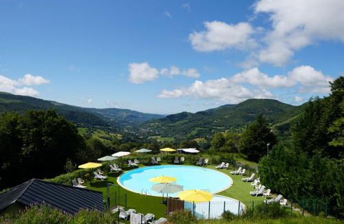 Saint-Jacques-des-Blats Apartment | Village Montanha Lioran