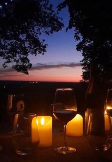 Parigny-les-Vaux Bed & Breakfast | Votre chambre au Château de Mimont