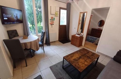 Bagneux Apartment | Votre Petite Maison