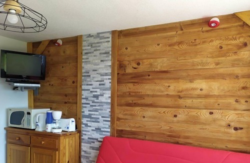 Cohennoz Apartment | Vrbo Property