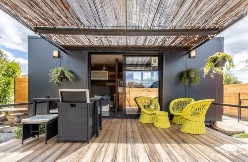 Toulon-sur-Arroux House | Vrbo Property