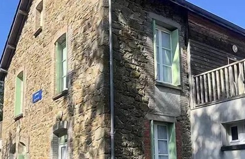 Bassignac Apartment | VVF Cantal Salers Vendes * - 2 Room Apartment 5 People 2 Babies