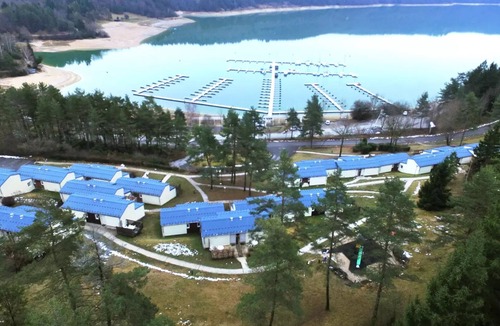 Maisod Villa | VVF Jura Lac de Vouglans - 4 Room Gite 8 People 1 baby