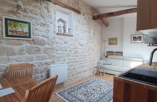 Saint-Merri Apartment | Warm appartment in the center of historical Paris with full equipment