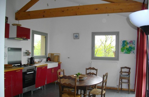 Job House | Warm, quiet house, ideal for hiking to the high plateaux.