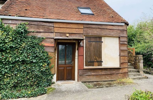 Messey-sur-Grosne House | Warriors Room - Adapted to PRM