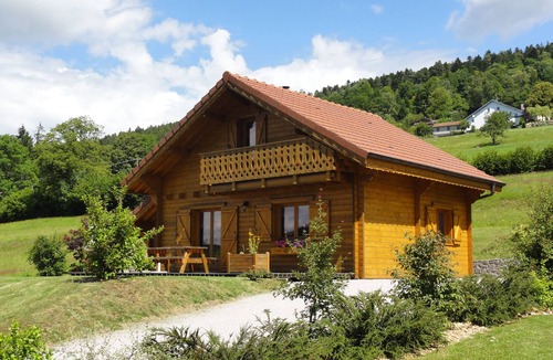 Basse-sur-le-Rupt Ski Chalet | Welcoming chalet, quiet, luxurious amenities